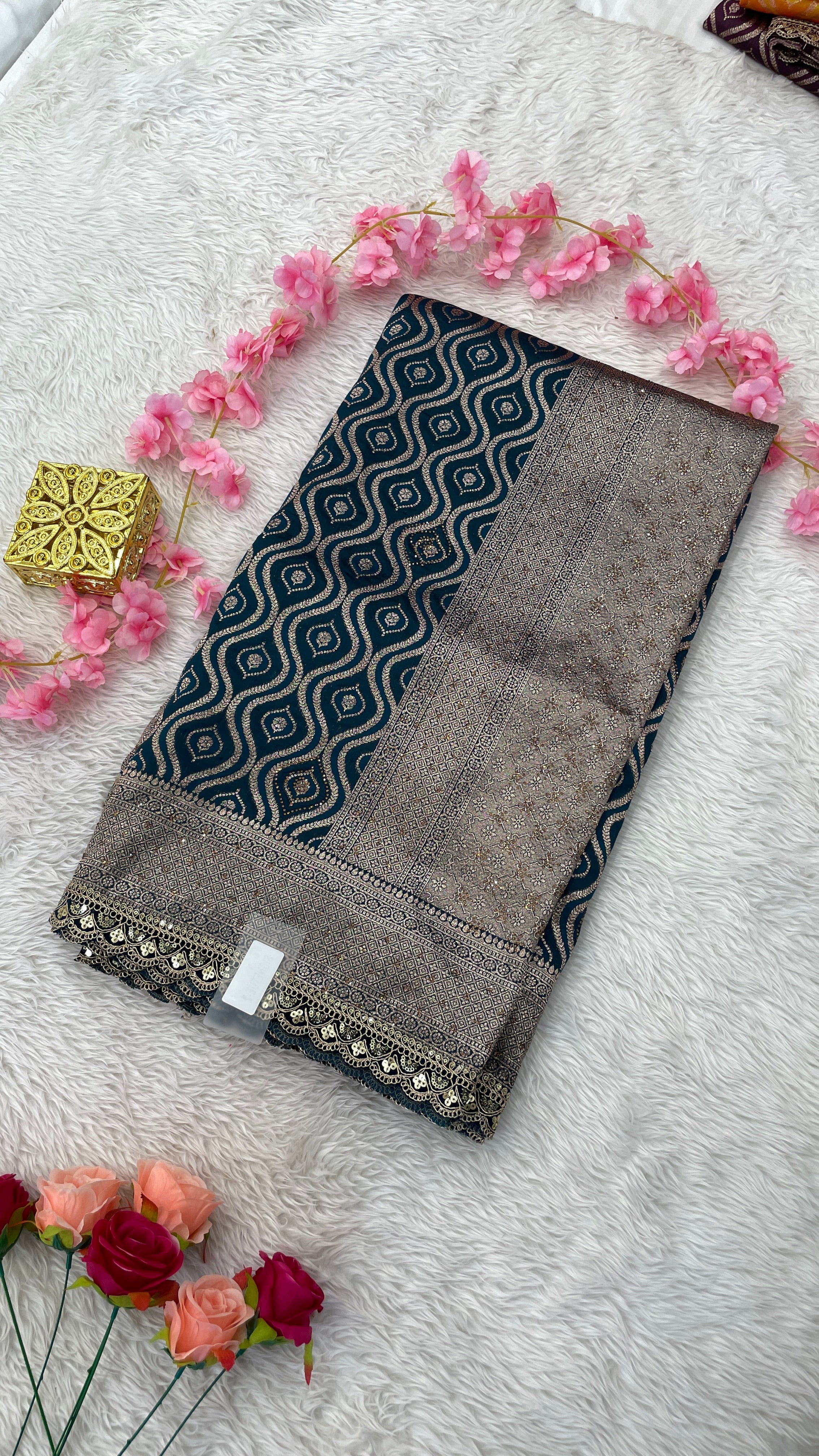 Resham Silk Soft Kaju Katli Saree Design