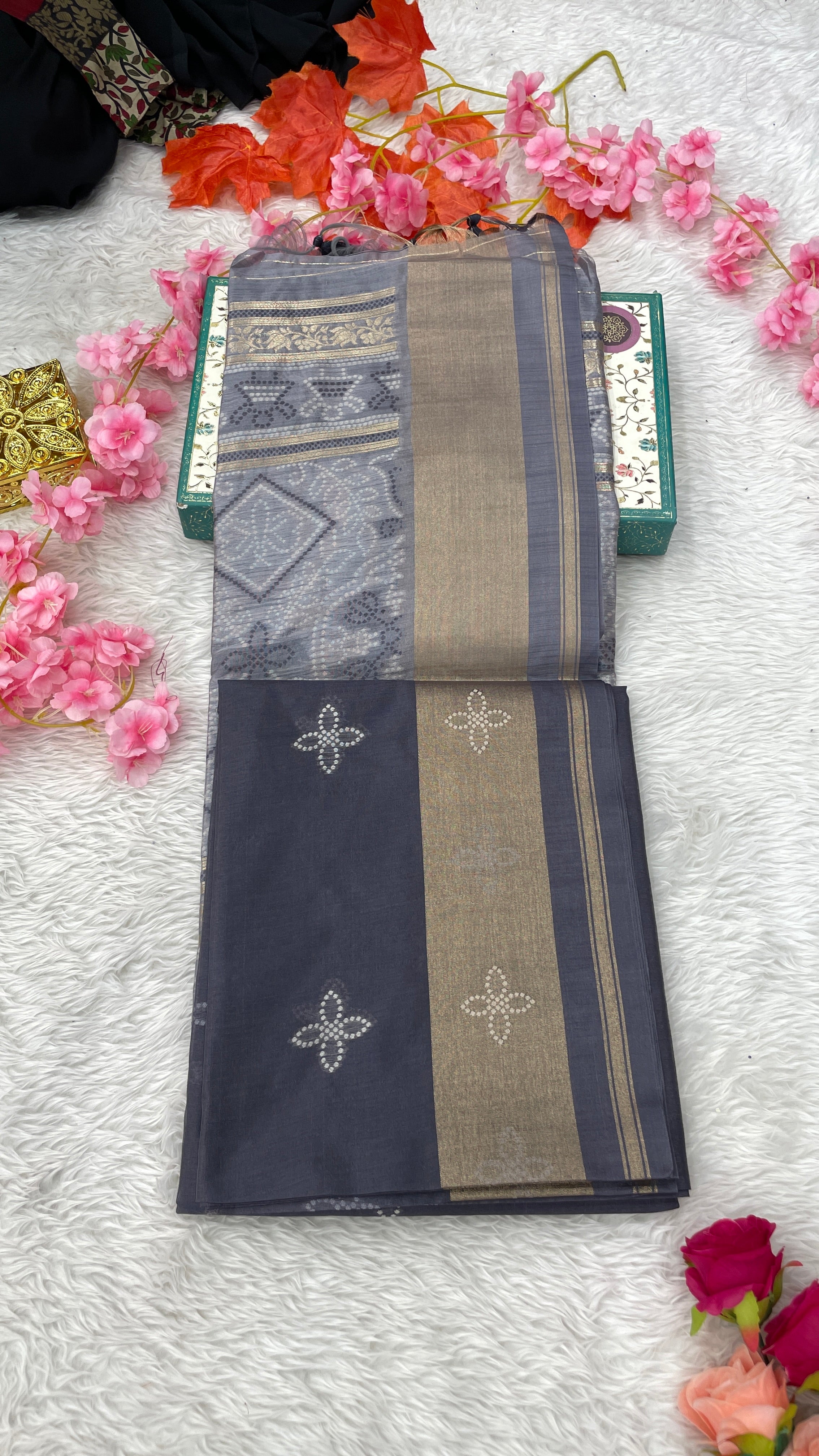 Soft Maheshwari Base Cotton Silk Sare