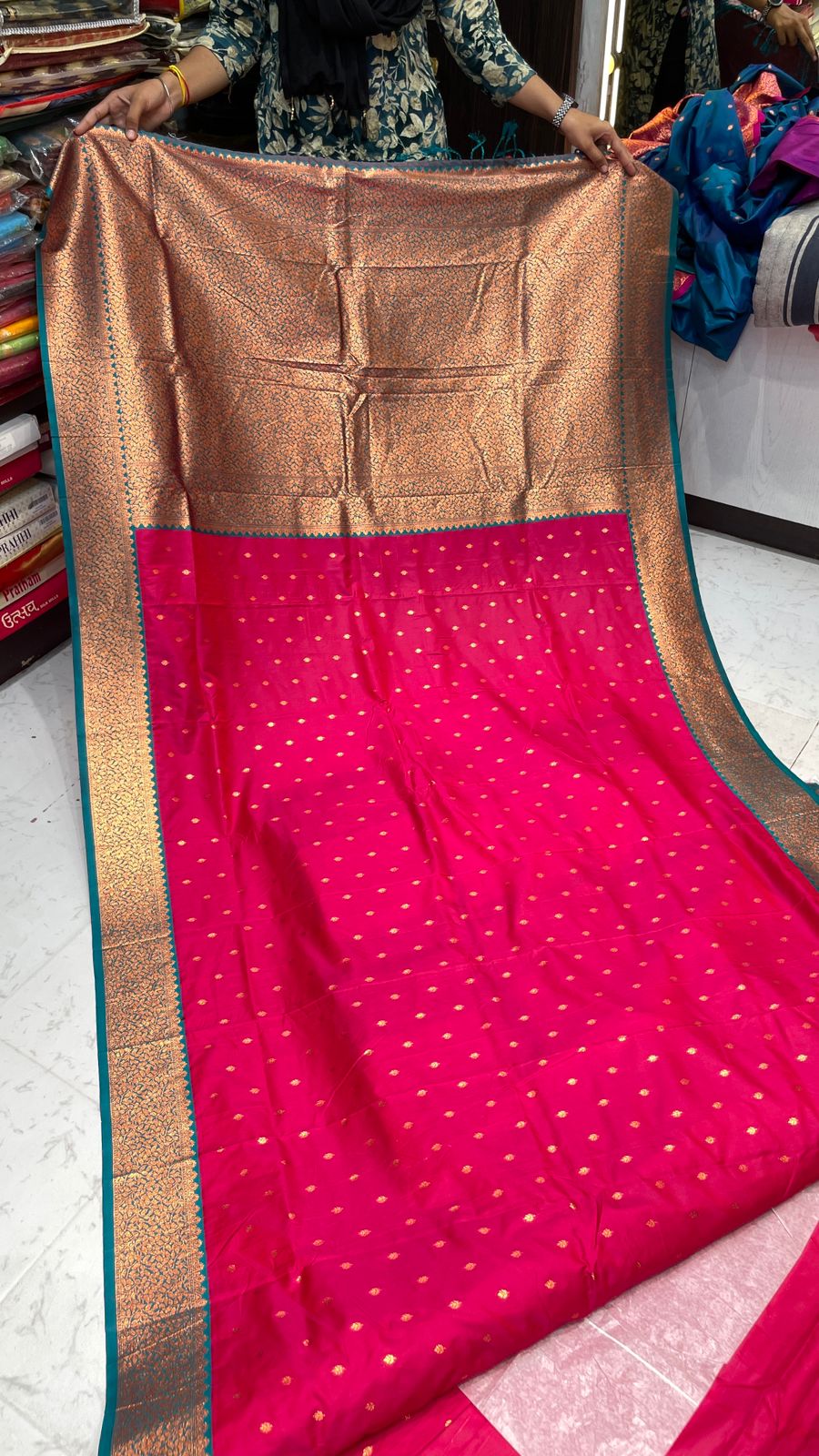 Rani Kalyani Takshashila Paithani