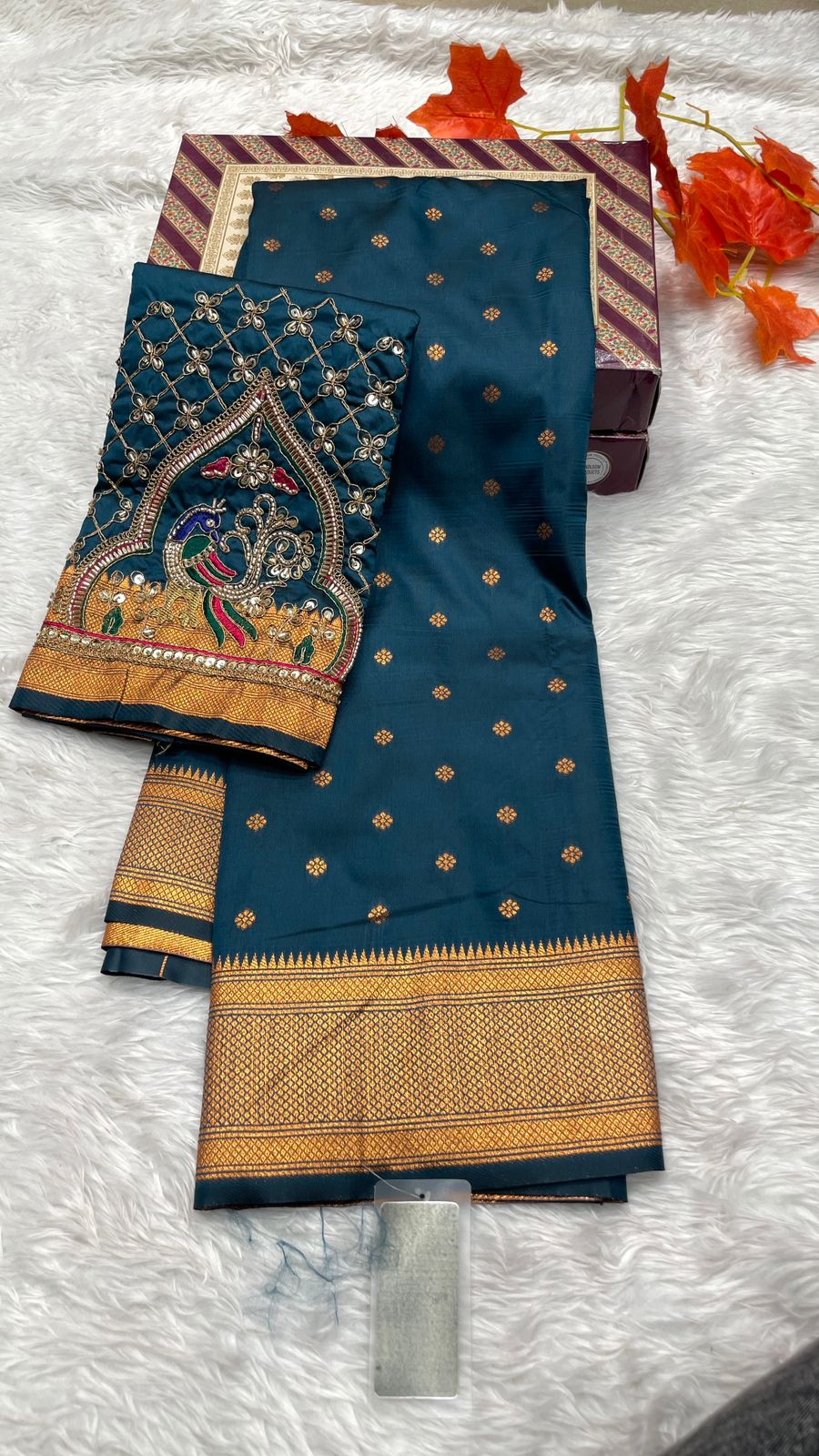 New Kalanjali Paithani