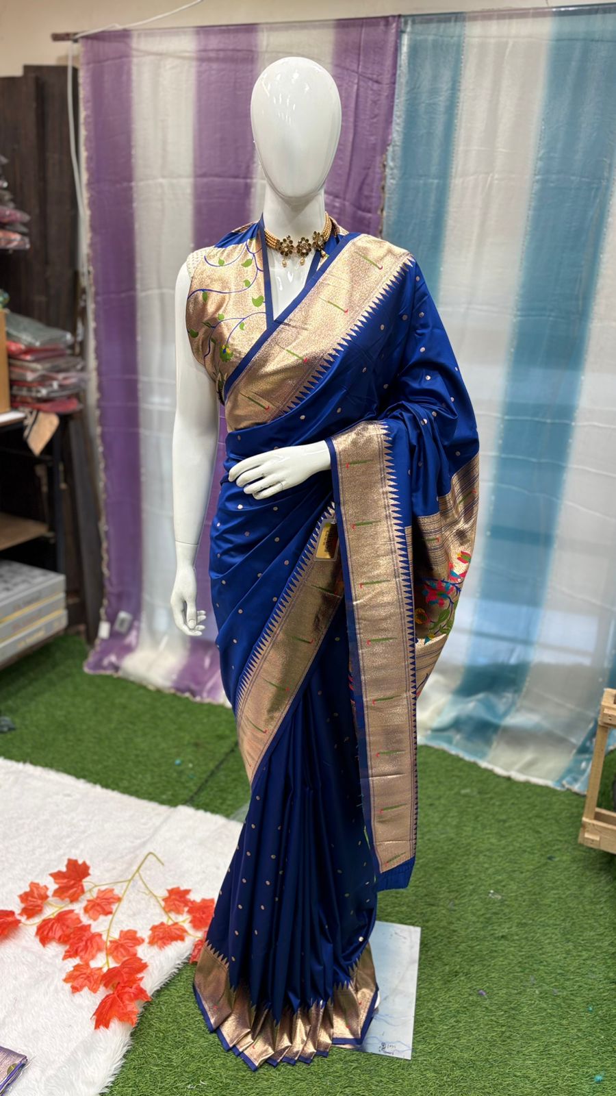 Muniya paithani